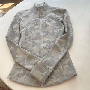 Lululemon Define Camo Jacket size 0